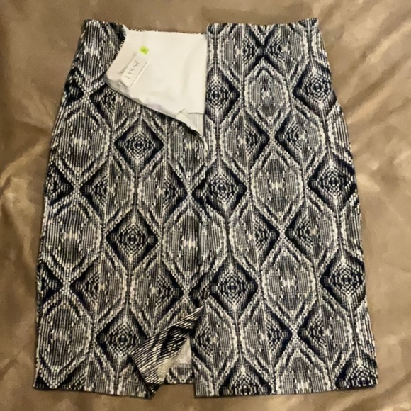 Black, White, and Blue Pencil Skirt by LYSSE - Size Medium - Picture 3 of 5